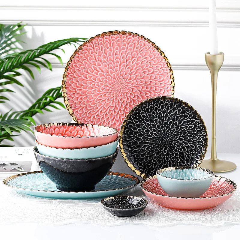 

Hot Sale Nordic Ins Ceramic Black Dinner Green Pink Chrysanthemum Plates Bowls Tableware Sets
