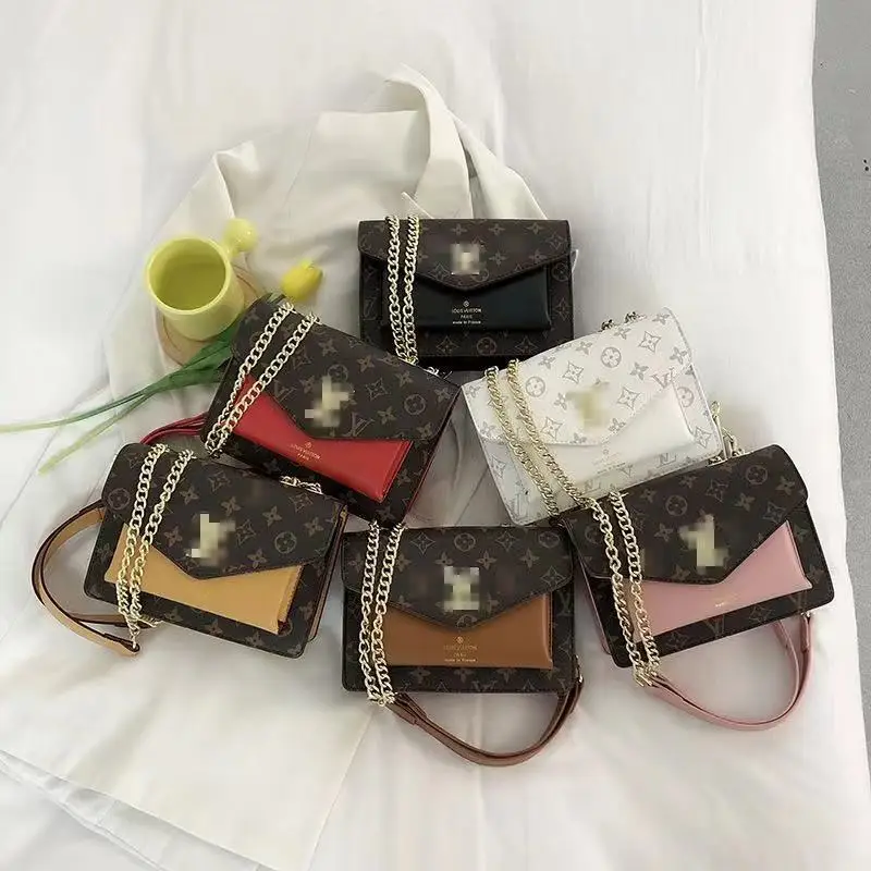 

2021 Fashion Girl Purses Luxury Brand Square Flap Two Chains Crossbody Bag Printed Letters Womens Designers Purses
