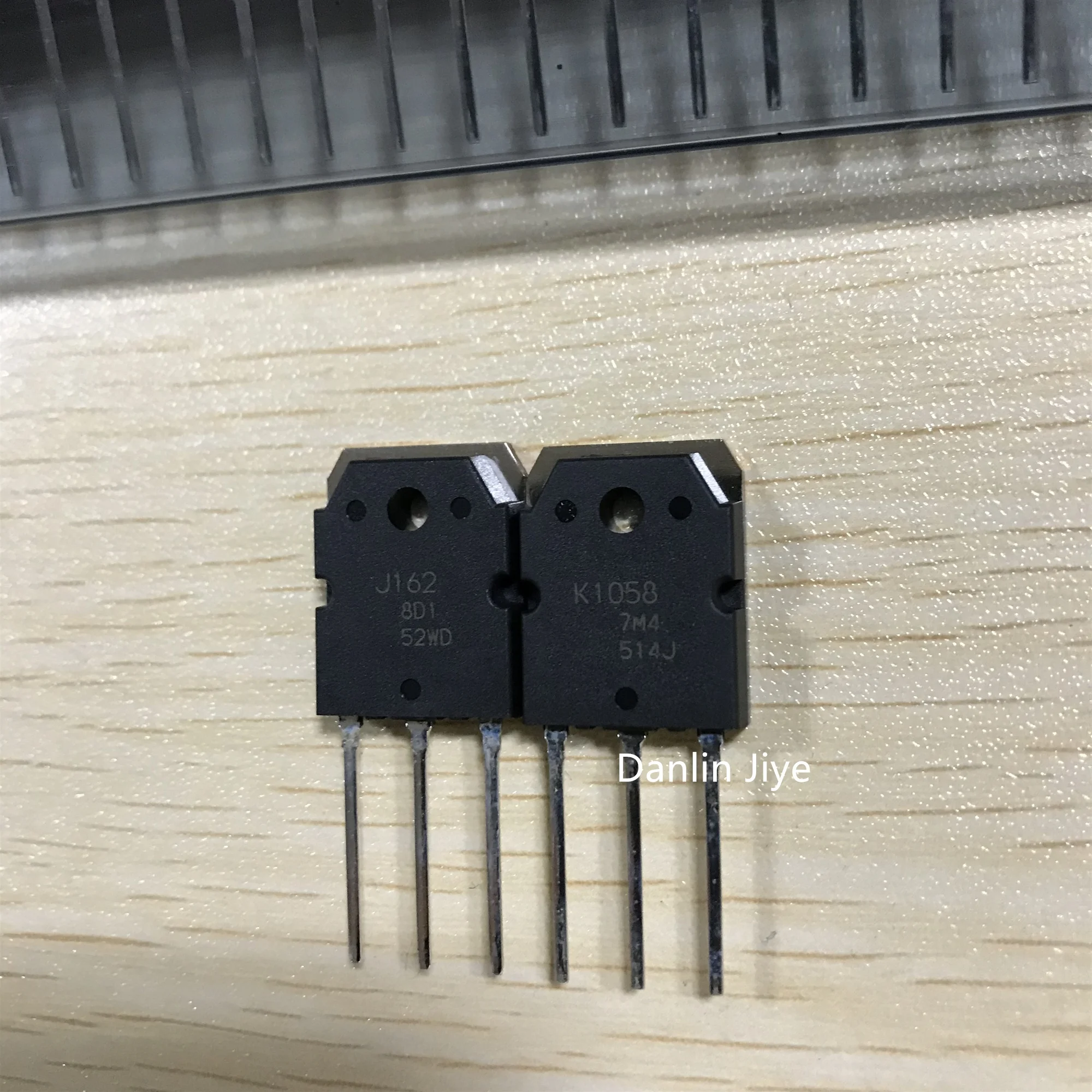 Silicon N Channel Mosfet Original Transistor 2sk1058 2sj162 K1058 J162