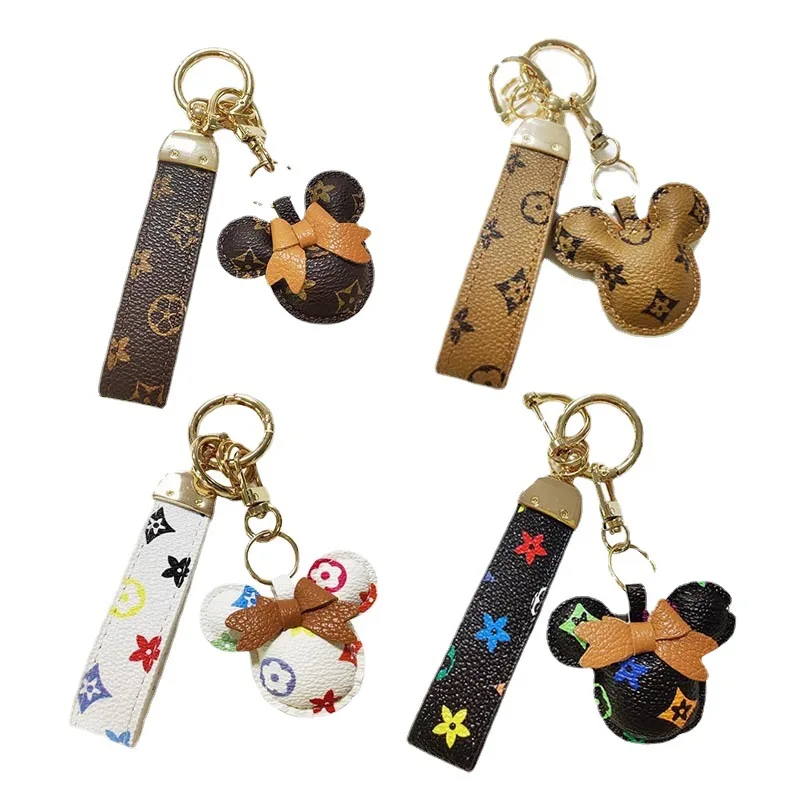 

Presbyopia L car couple keychain ladies student bag five-flowered Mickey pendant accessories, Customized color