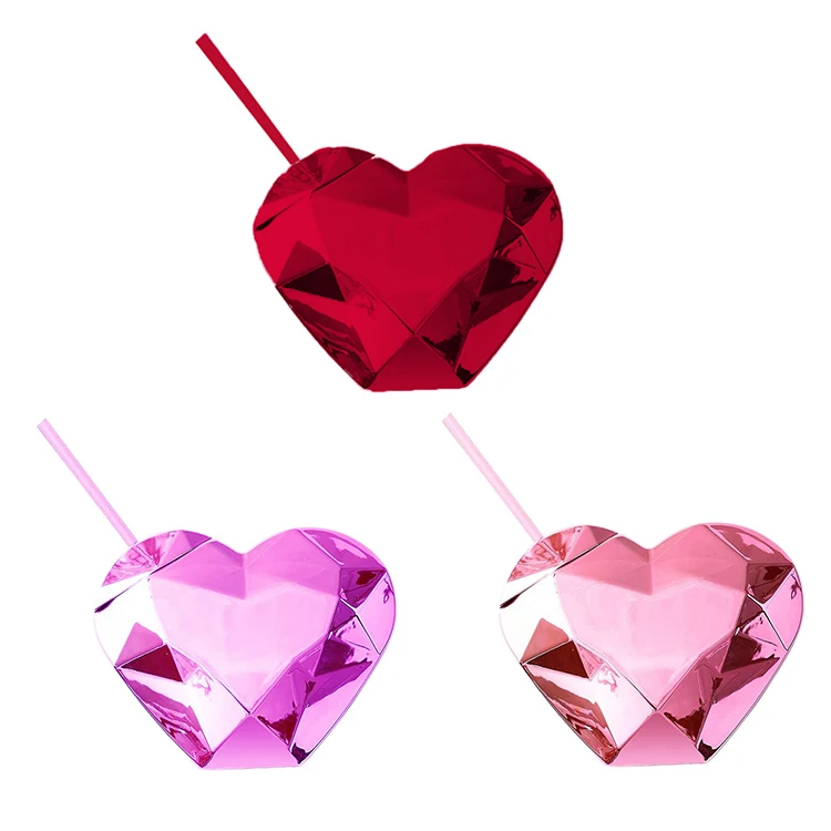 

Popular Diamond Water Cup Creative Heart Shaped Plastic Cold Drink Cup with Straw Love Heart Juice Cup, As picture