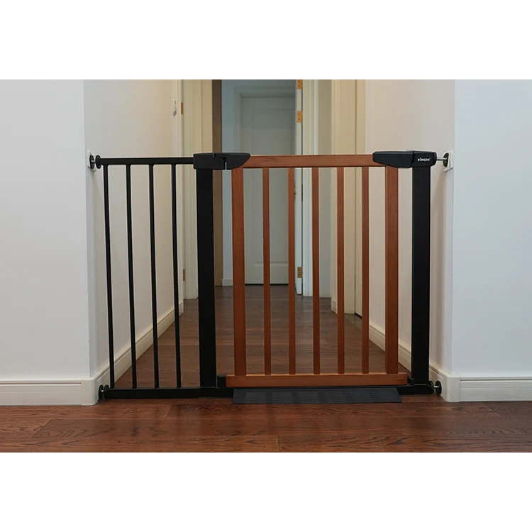 

High quality Wood and Metal safety baby fence stairs baby safety fences baby safety gate fence