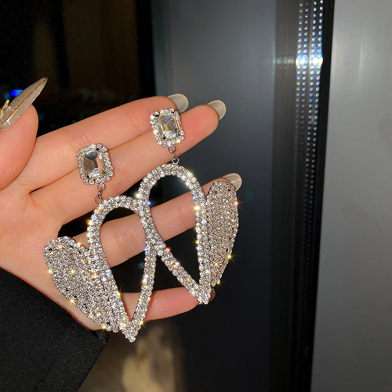 

fashion trendy hollow heart crystal new arrival drop earings