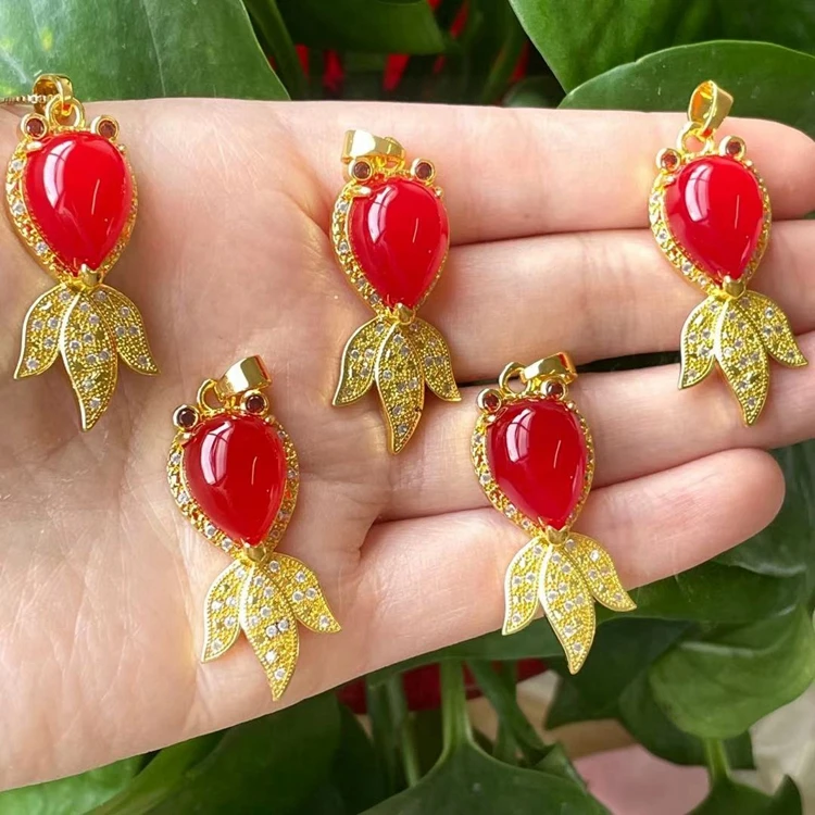 

Hot Sale Natural Stone pendant Red Jade Fish Necklace 18k Gold Plated Jade Fish Pendant Jewelry For Men And Women