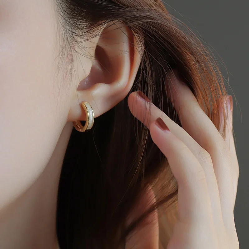 2022 Fashion 925 Sterling Silver Round Luxury Earrings Gold Jewelry Gold Plated Designer Hoop Earrings for Women