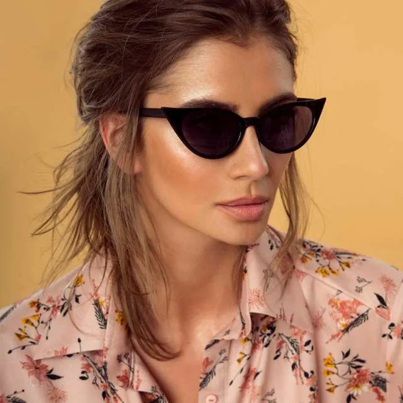 

MJ-0186 Europe And The United States The New Personality Oval Tide Street, Take The Cat Eye Retro Small Sunglasses