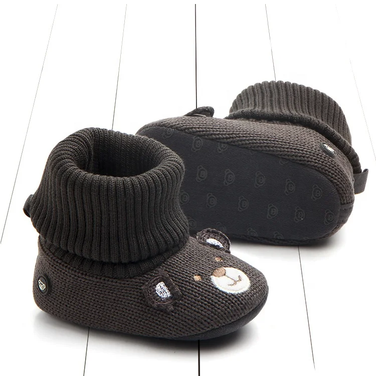baby booties 004.jpg
