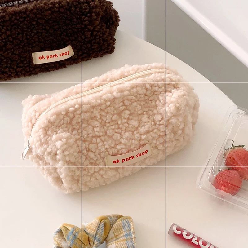 

New Arrivals Lamb Wool Zip Makeup Travel Cosmetic Bag for Ladies, Grey,black or customized color