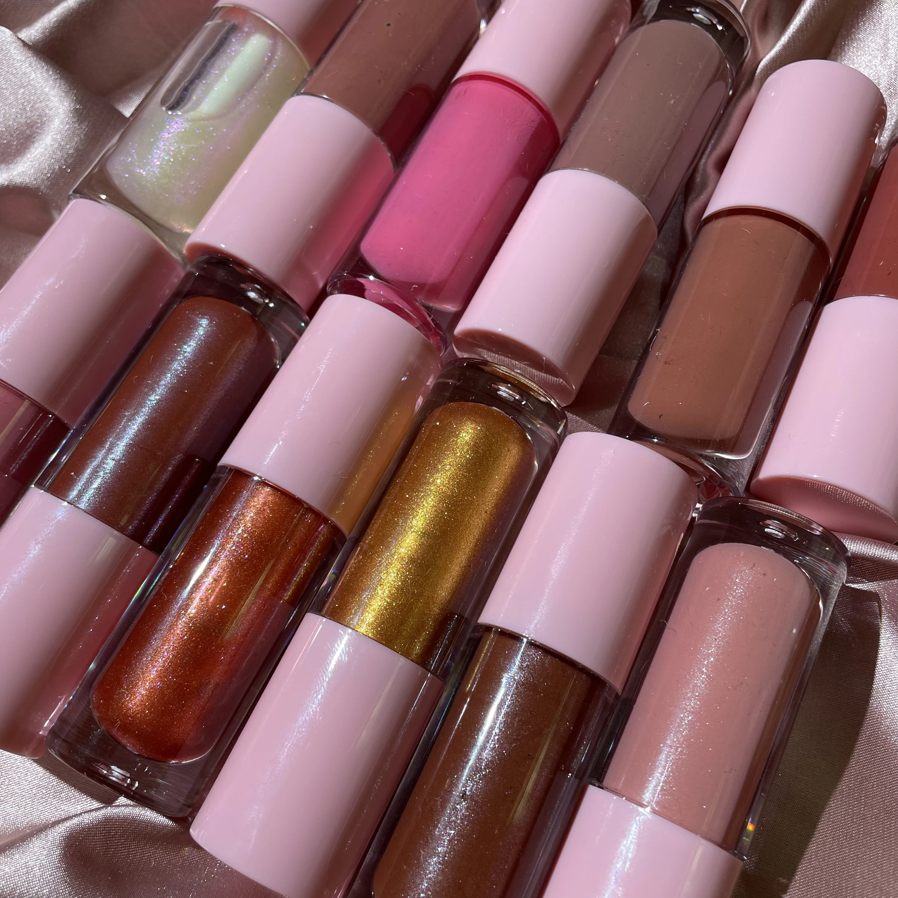 

Popular Nude Color Lip Gloss New Colors Private Label Vegan Lip Gloss Cosmetics Vendor