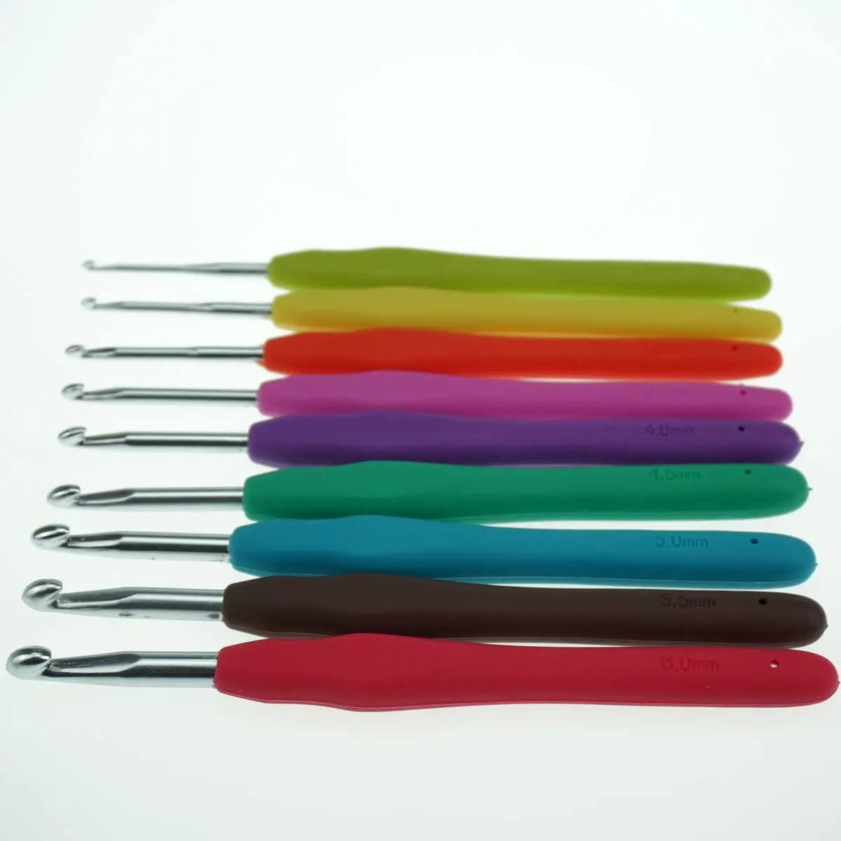 

9 Pcs Ergonomic Grip Crochet Hooks Set Bright and Fun Colors,Aluminum Crochet Hooks Set, Multi-color