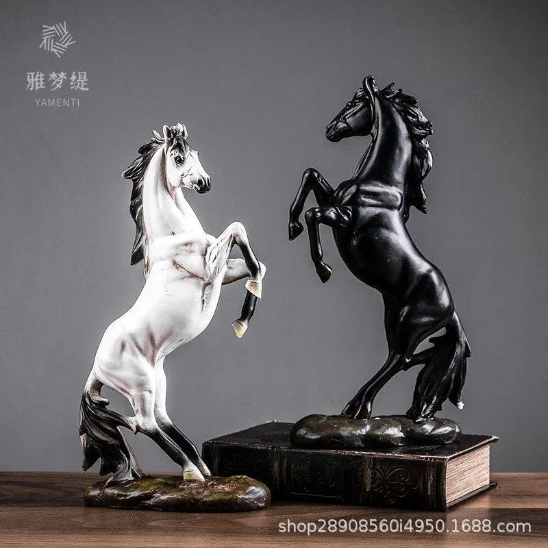 

European style home office decoration resin craft jewelry retro horse ornaments