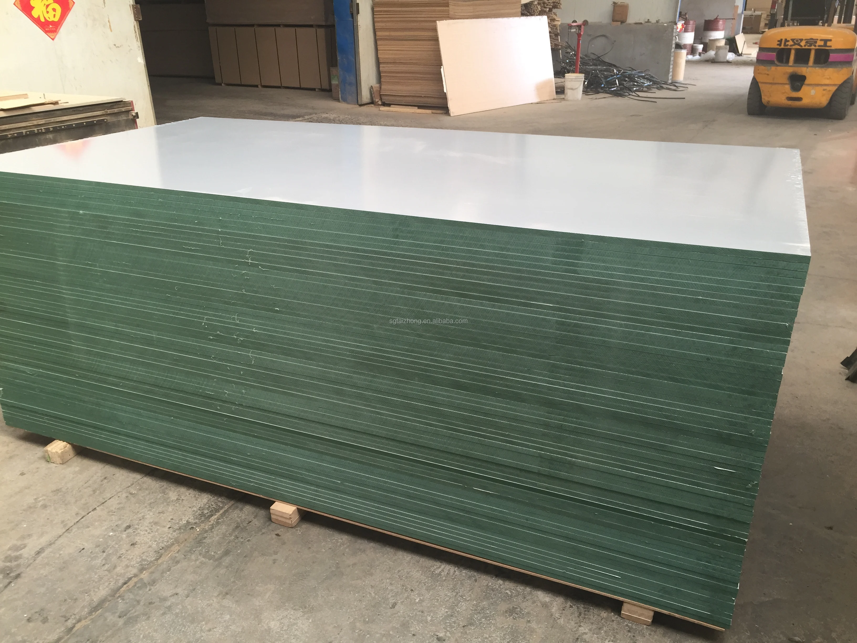 ALUMINUM WITH MDF.JPG