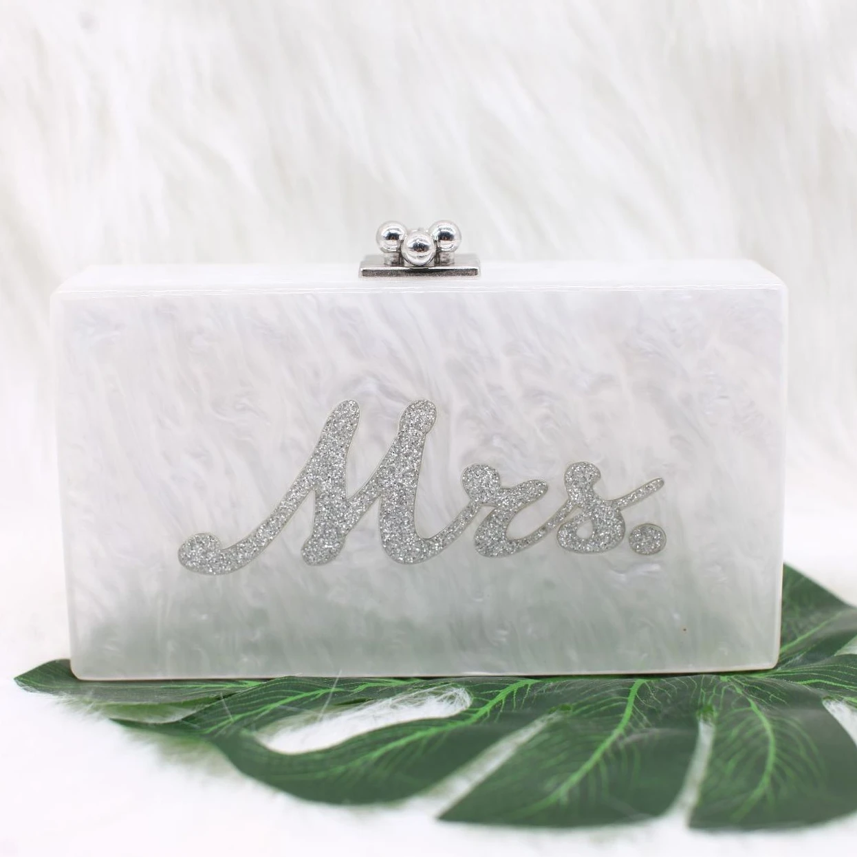 

Wholesale Evening Clutch Hang bag Acrylic Bag White Acrylic Marble Evening Hang bag for Woman