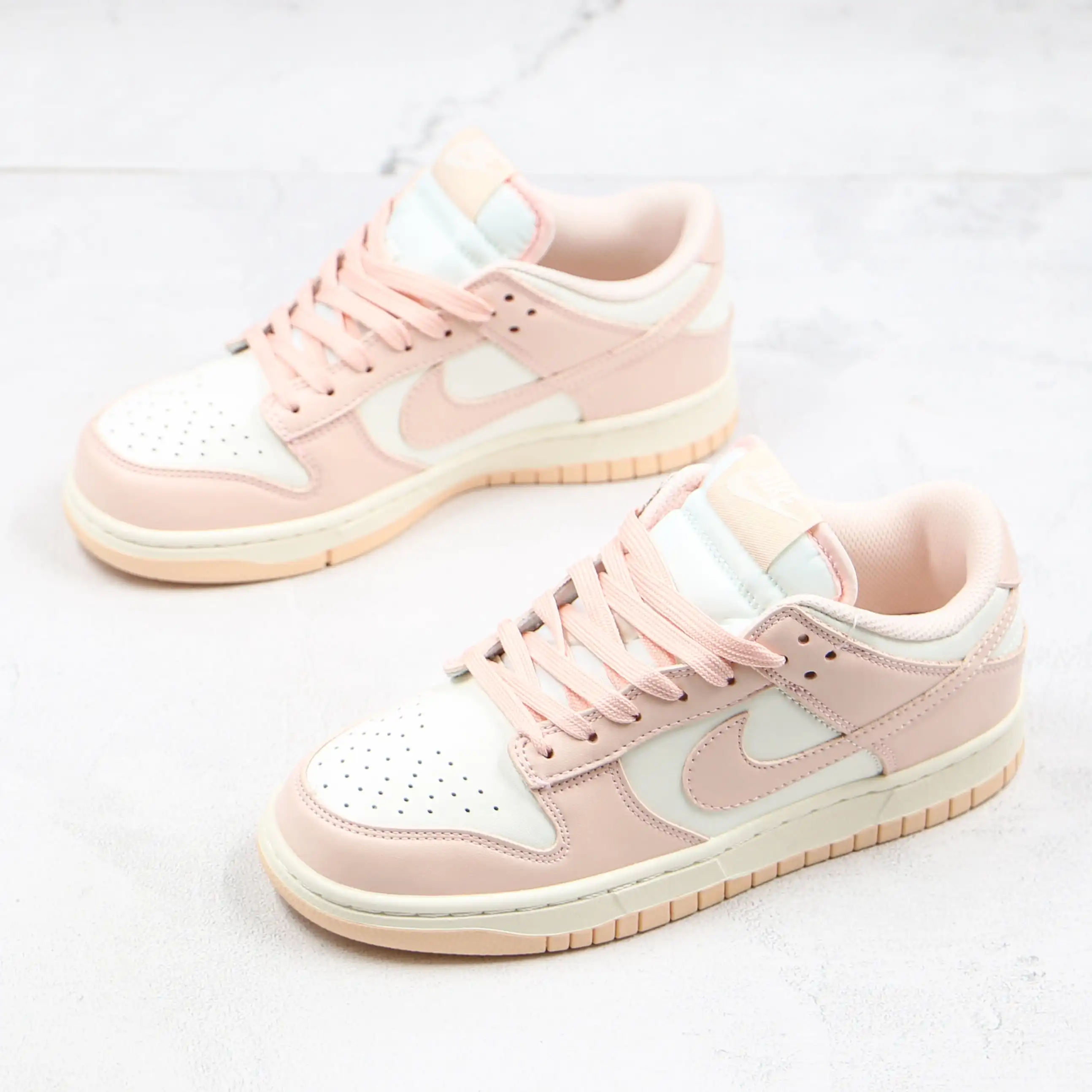 

2021 New Arrivals Women Sports Shoes Orange Pearl Dunk Low Walking Style Shoes Nike Sneakers, Picture