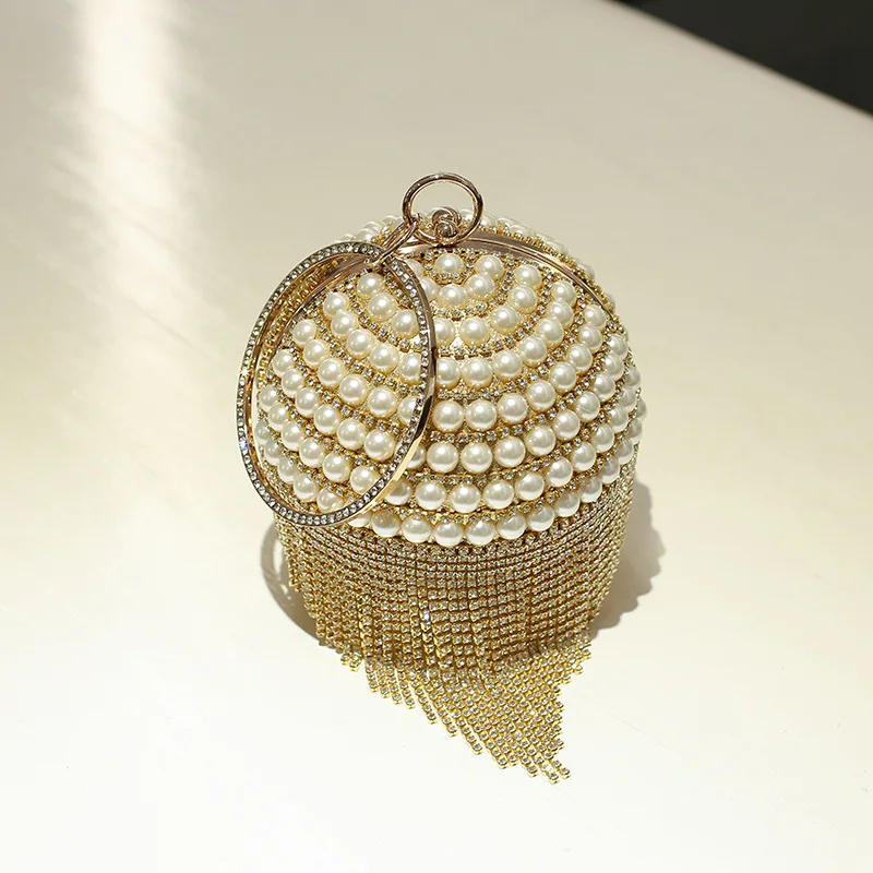 

2021 Young Lady Bling Bling Round Pearl Hand Bags for Ladies Evening Diamond Handbags Women Party Purses