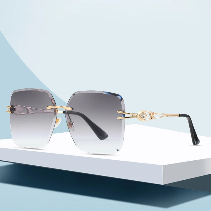 

2020 Luxury Rimless Sunglasses For Women Bling Diamond Sun glasses