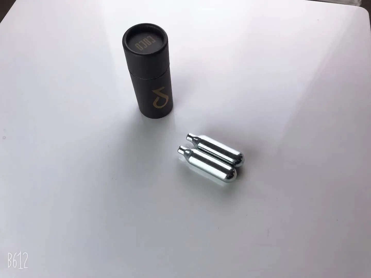 
CE certified high quality 8g N2O strawberry flavor cream charger 