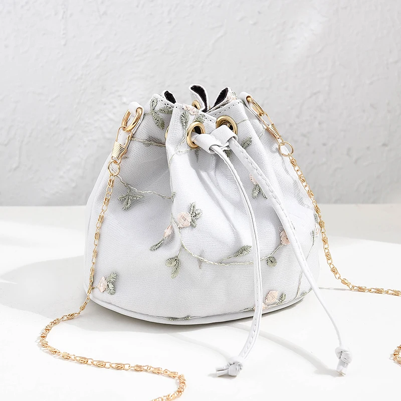 

2019 New Design Drawstring Bucket Shoulder Bag Flower Embroidery Crossbody Bag Women Bag