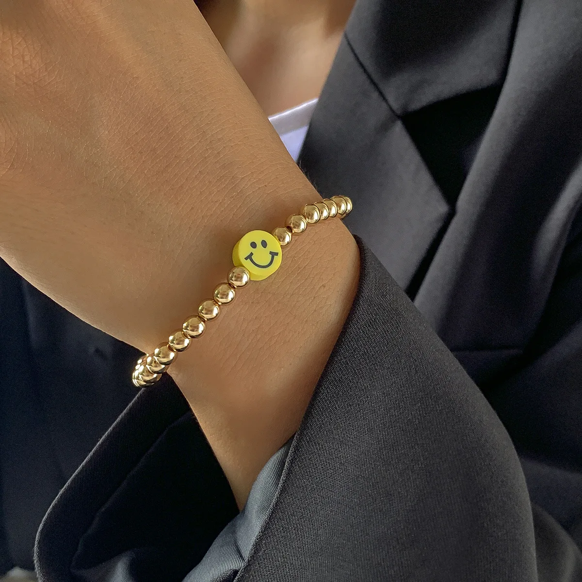 

New Fashion Simple Gold Plated Bohemian Metal Beaded Polymerclay Smiley Face Bracelet