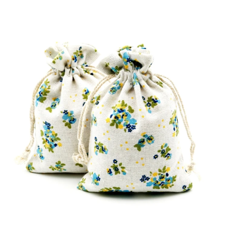 

Amazon Promotional MOQ 50pcs Christmas Gift Packaging Cute Cotton Bag Drawstring Pocket, White