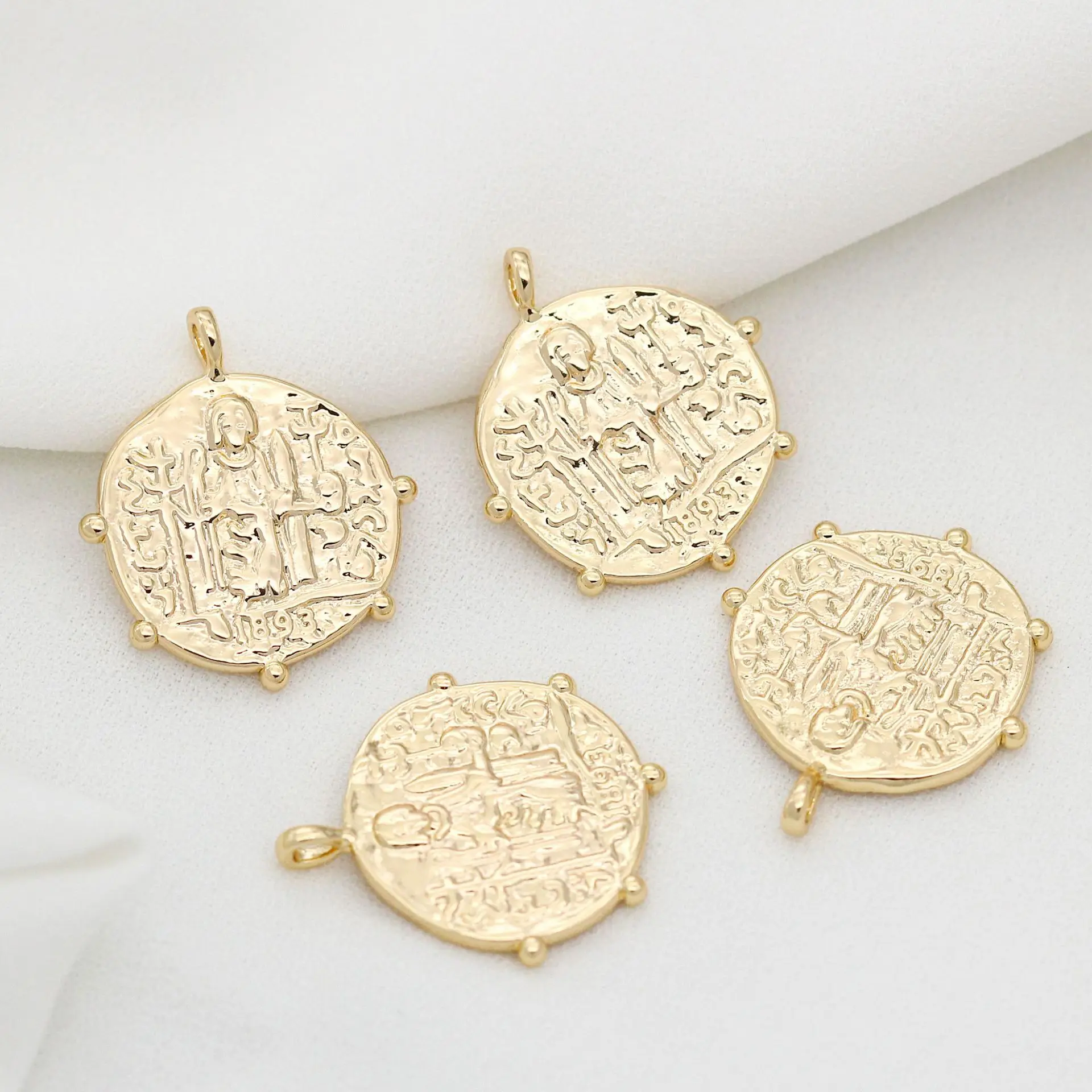 

Jewelry Accessories 14K Gold Plated Vintage Religious Totem Pendant Coin Charm Pendant for Necklace Making