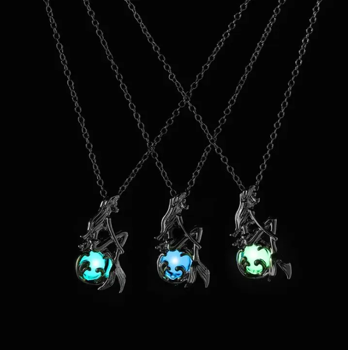 

Fashion new jewelry popular hollow mermaid luminous necklace