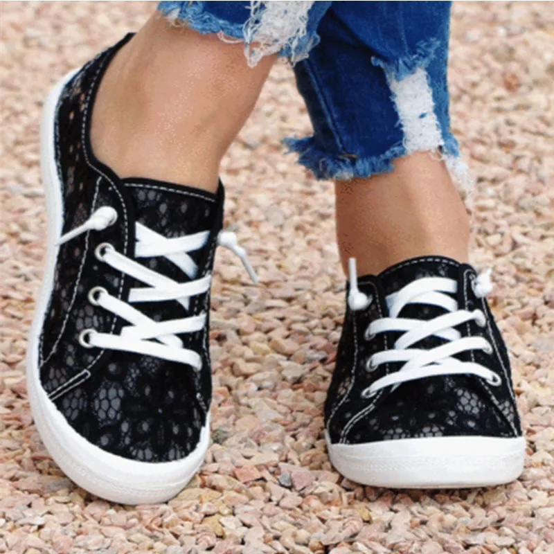 

Lace Flat Bottom Breathable Fashion Shoes Women