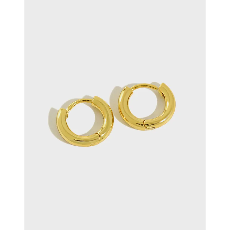 

Geometric Design 18K Gold Plated Round Circle Huggie Earrings 925 Sterling Silver Smooth Circle Hoop Earrings for Women