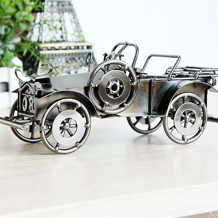 

Hotsale New Arrival Fashionable Metal Vintage Wecker Model Car for Home Decoration, Red, blue and white