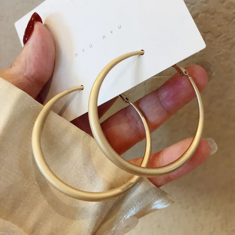 

trendy earrings matte gold hoop earrings jewelry earings for women 2021(EJR2447)