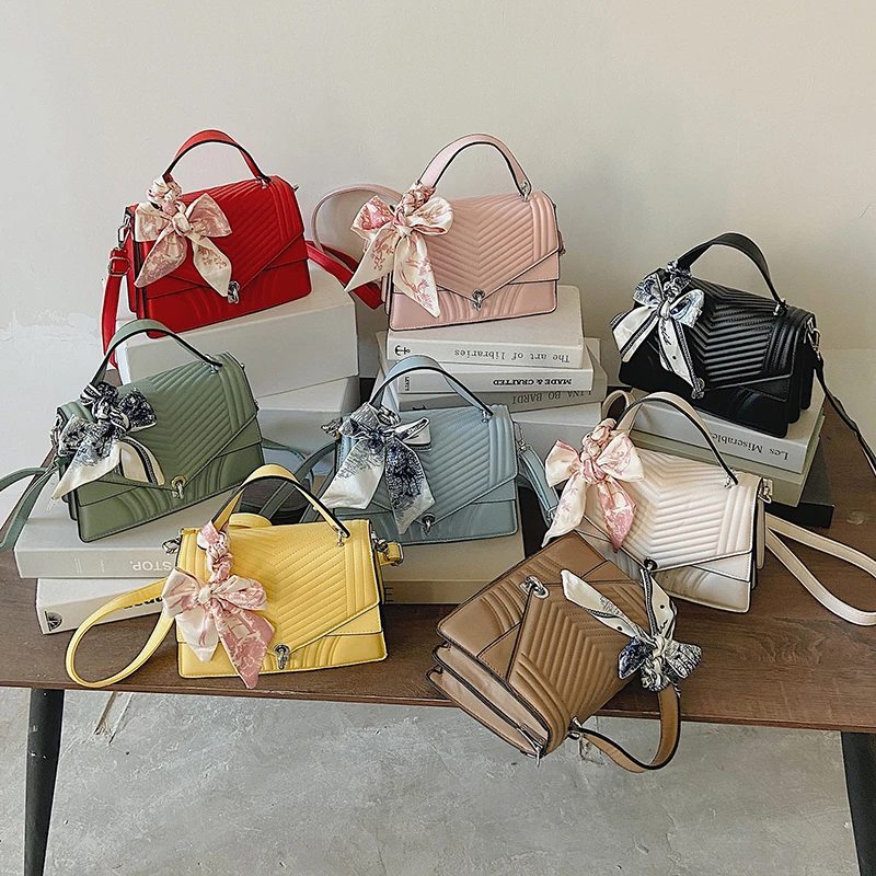 

2021 Fashion Trendy Scarves Purses Girls Luxury Messenger Handbag Ladies Cute Hand Bags For Young Woman