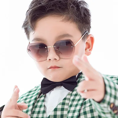 

Child Cute Oval Rimless Frame Sunglasses Children Kids Gray Pink Blue Lens Fashion Boys Girls UV400 Protection Eyewear, Colors