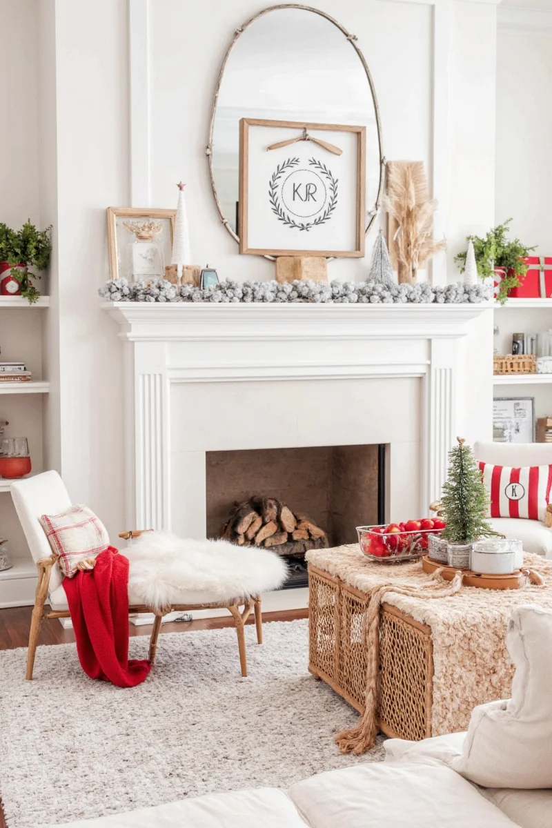 Reusable fabric banner with holiday message on wall