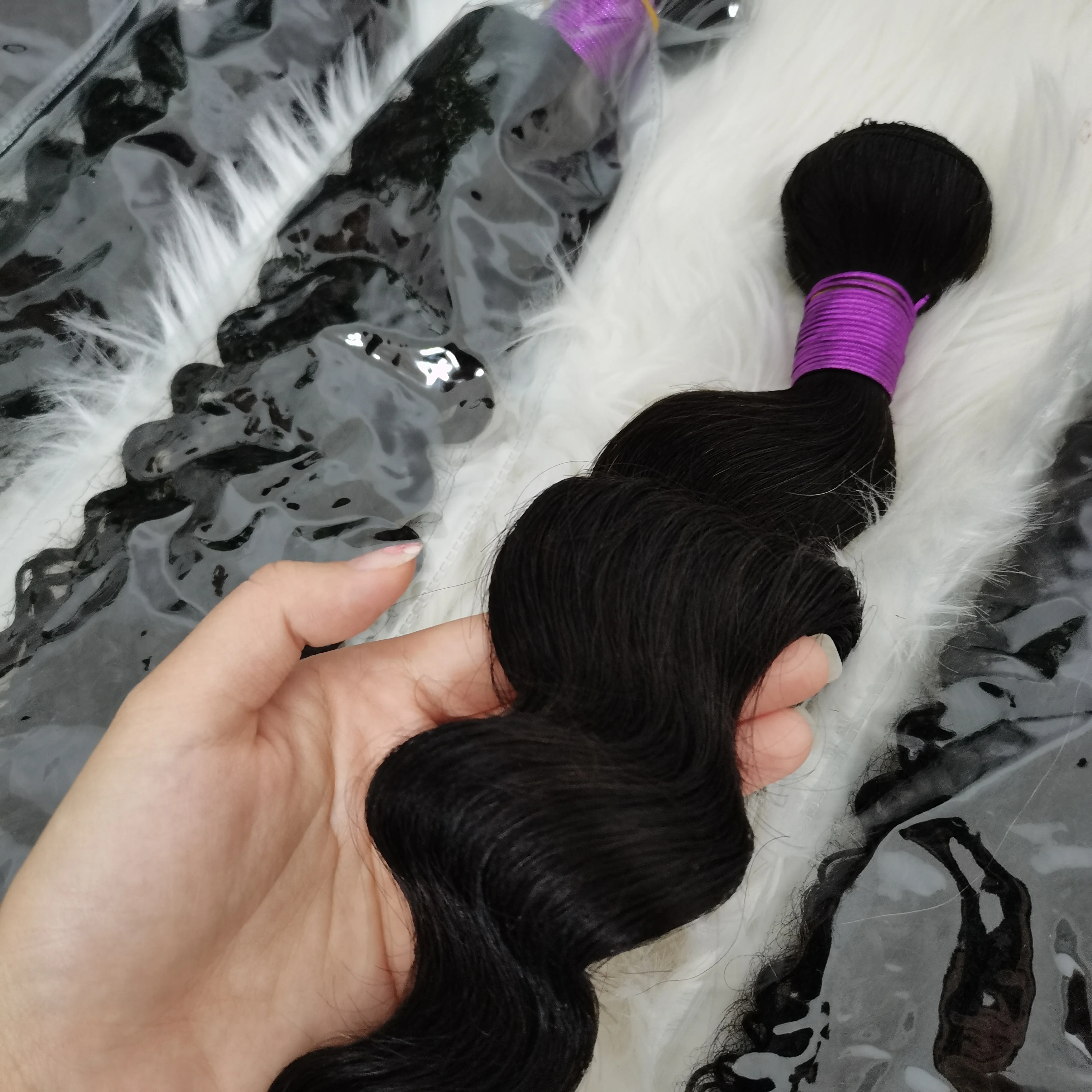 

Amara natural wave bundles human hair bundles vendor extensions natural wave hair extensions stock, Picture