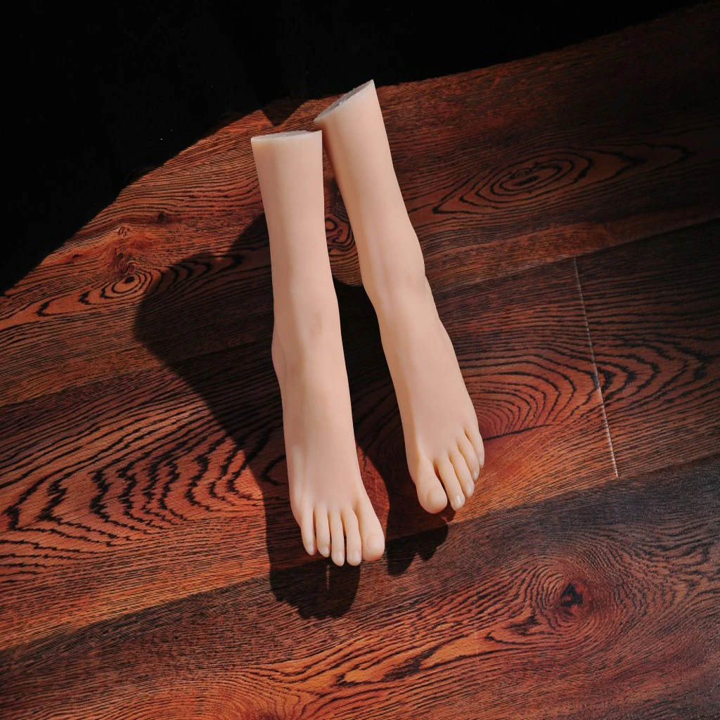 工厂直销卖性感逼真的脚人体模特男子硅胶脚模型