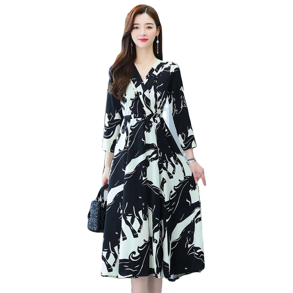 

autumn 2021 womens clothes fashionable long-sleeved V neck print chiffon dress women maxi skirt temperament casual long dresses