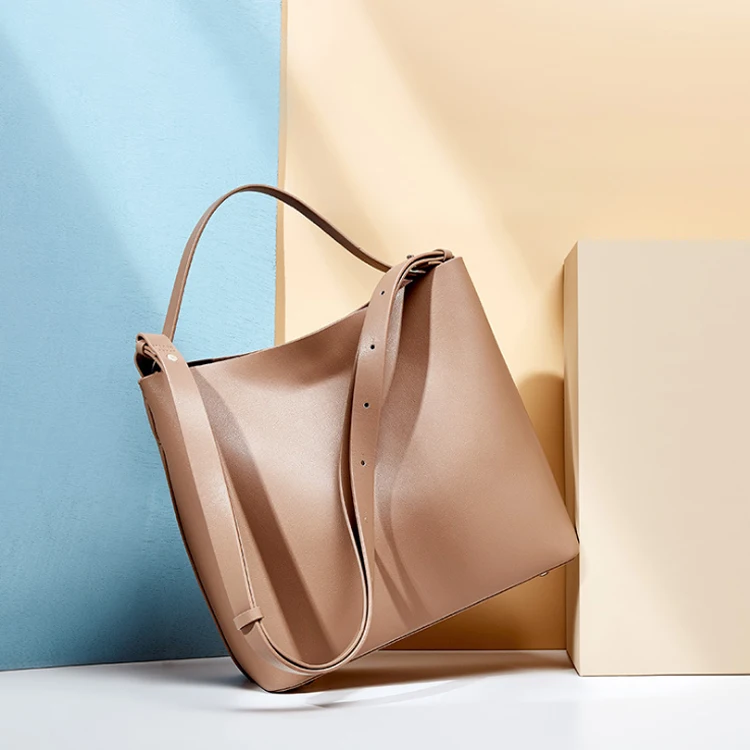 

Trending Large Women Hand Bags Designers Luxury Ladies PU Leather