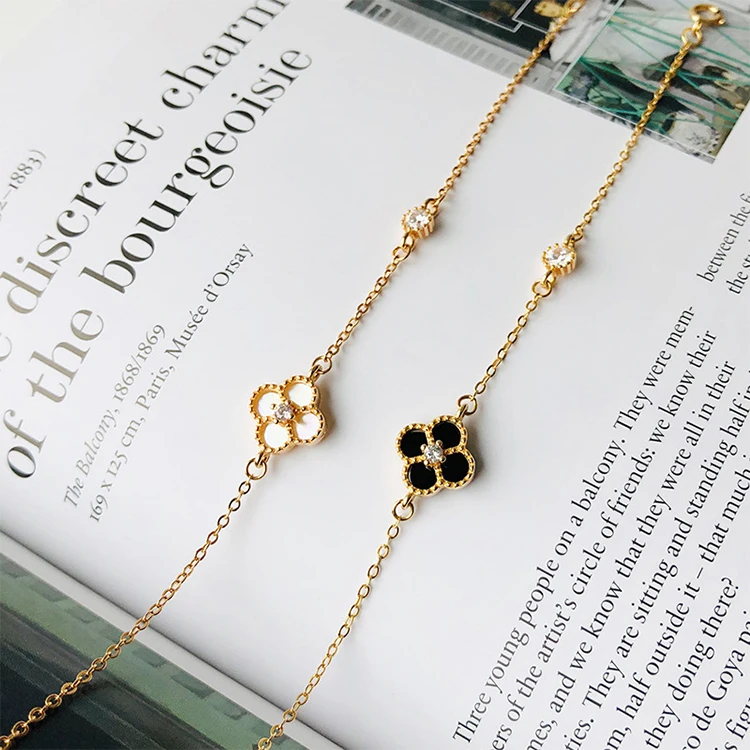 

S925 Silver lucky clover bracelet with white and black shell decoration bracelet, Mixed colors