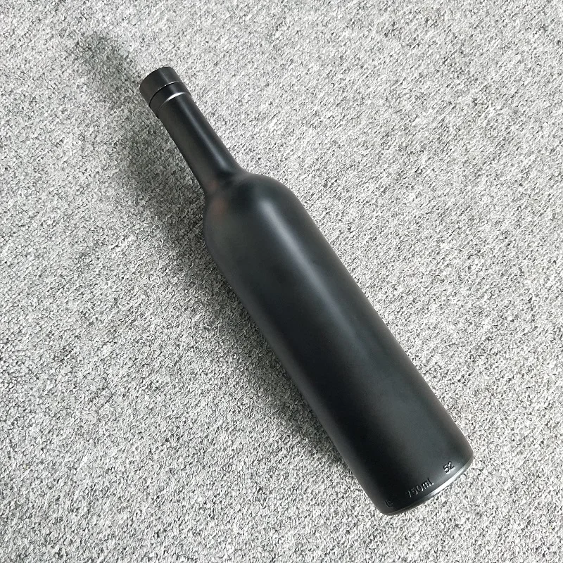 
High quality tall 750 ml matte black long neck wine bottles 