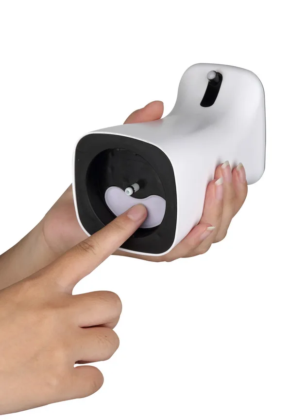 
Automatic soap dispenser 