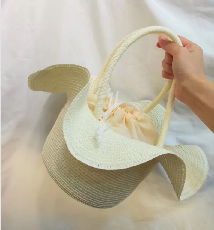 

Eco-friendly Drawstring Rattan Paper Straw Ladies Beach Bag