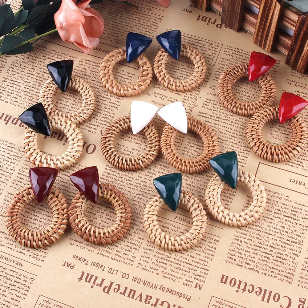

18705 Barlaycs 2019 New Fashion Handmade Round Earrings For Women Wooden Straw Weave Rattan Stud Earrings Party Jewelry, Colorful