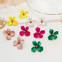 

New Fashion Plant Resin Hyperbole Earring Acrylic Flower Creative Earring For Women