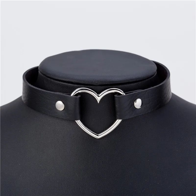

New Punk Fashion Love Heart Leather Women Choker Necklaces Women Jewelry