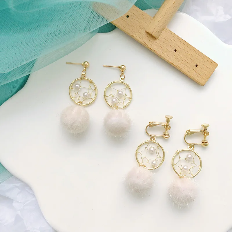 

2019 New arrival bridal pearl stud earrings hollow earrings, As picture