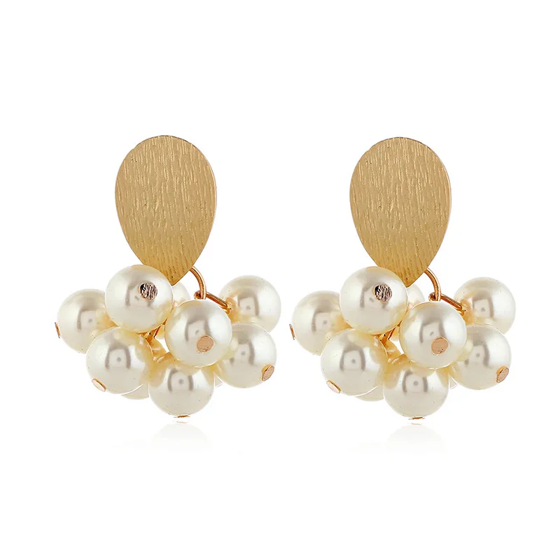 

Wholesale Price New Style Pearl Earrings Stocks Selling at Cheap Price Fashionable Jewelry Trendy Model 2020 Women Earring