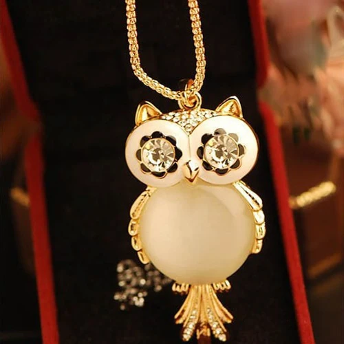 

Alloy Rhinestone Statement Snowflake Women's Cute and Fashion Owl Necklace