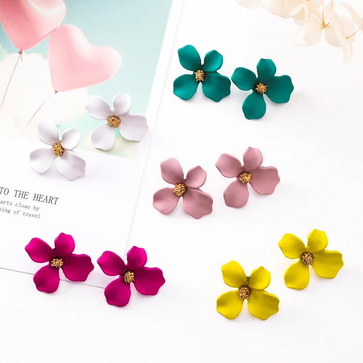 

2019 new arrivals fashion jewelry stud earrings femme alloy flower earrings for women, Picture
