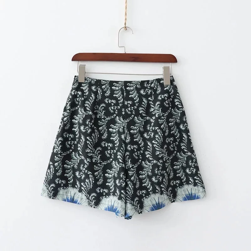 

2019 European and American hot sale pants soft casual ladies shorts floral printed casual wide-leg bottom