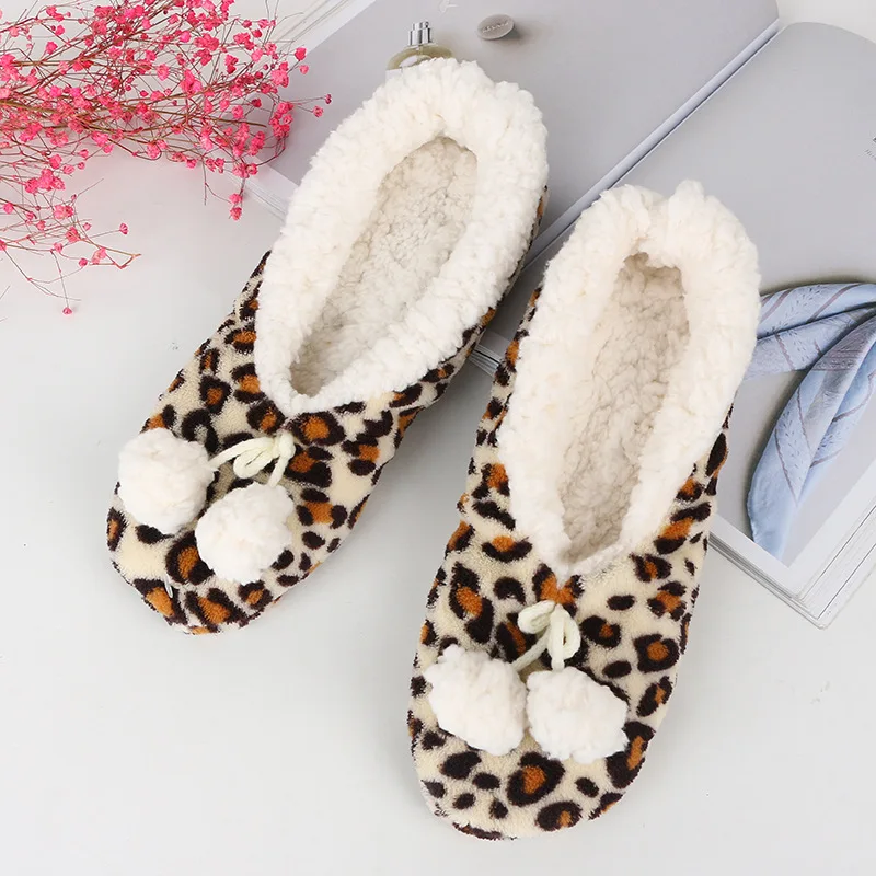 

Women Printed Fluffy Lining Cozy Plush Fleece Bootie Socks Shoes Slippers Floor Winter Fuzzy Lined Indoor House Socks Shoes